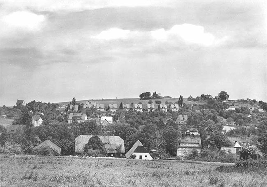 Blick von der Barbussestraße zum Balzacweg gestern